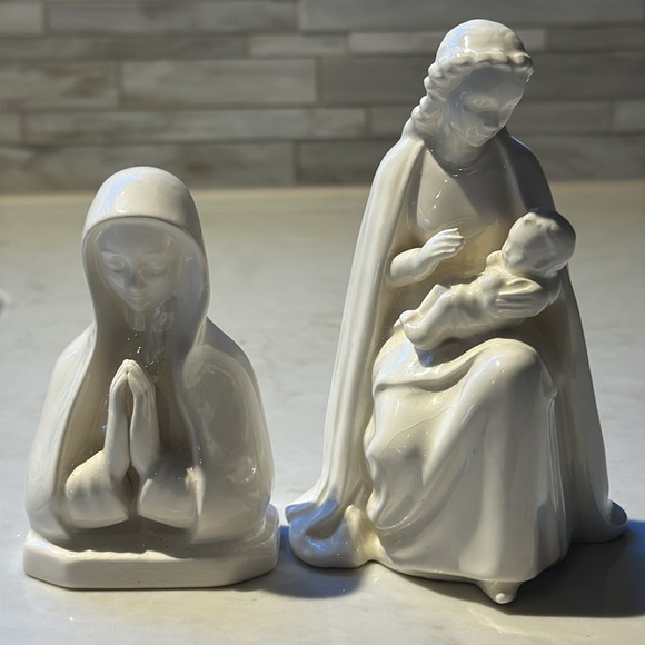 Midcentury Germany Goebel  Madonna with Child Nativity - Picture 2 of 15